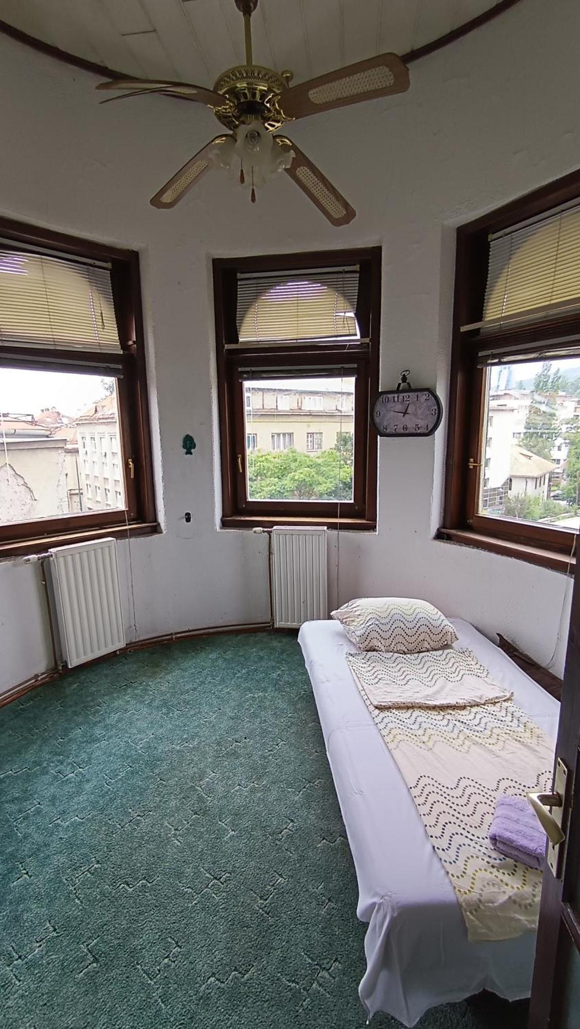 Maria'S Tower Apartman Szarajevó Kültér fotó